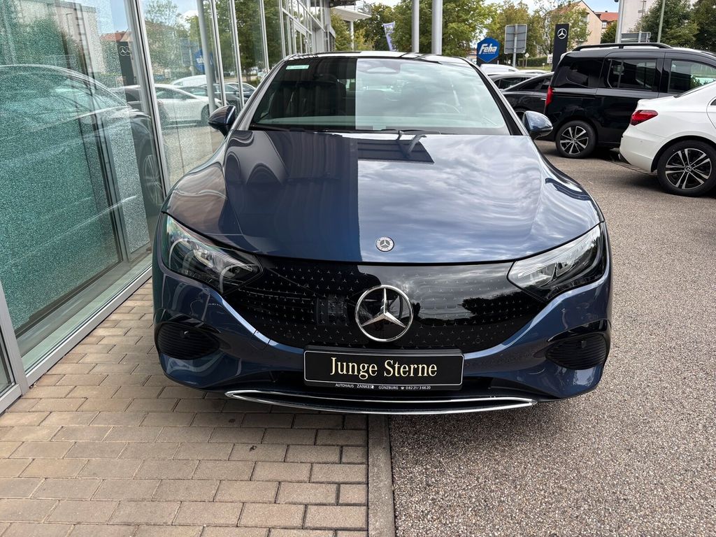 Mercedes-Benz EQE 2024