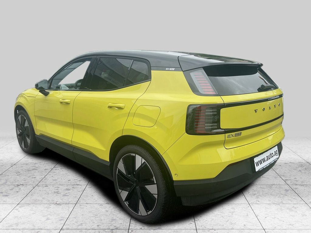 Volvo EX30 2024