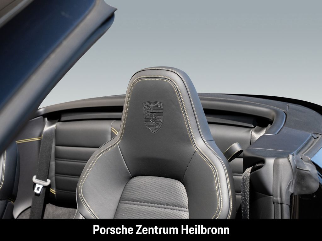 Porsche 992 2024