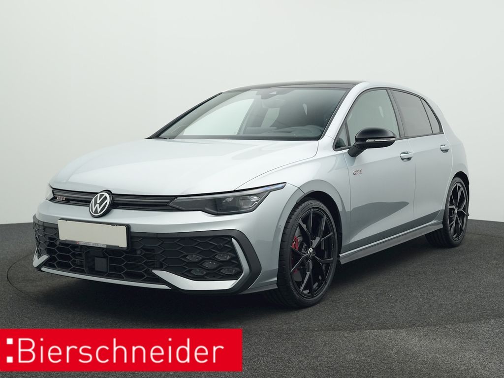 Volkswagen Golf 2024