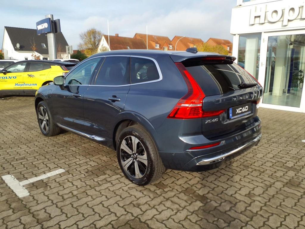 Volvo XC60 2025