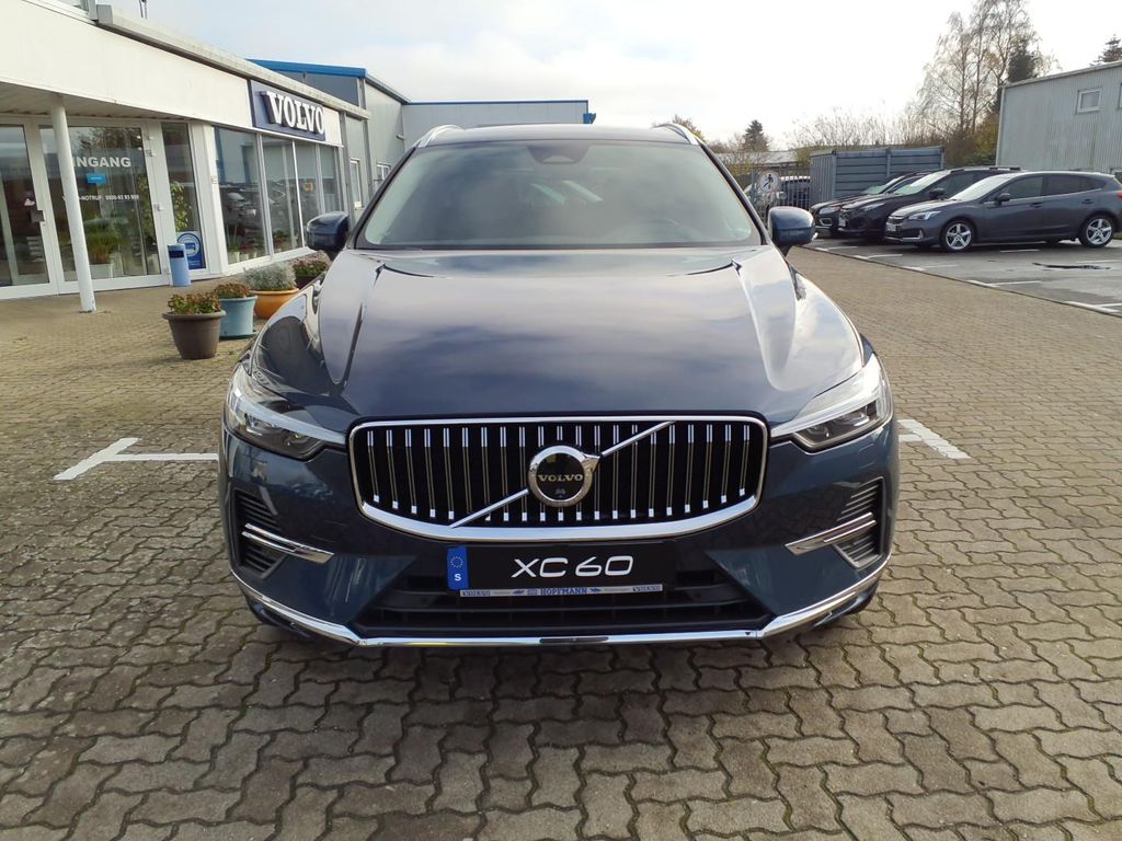 Volvo XC60 2025