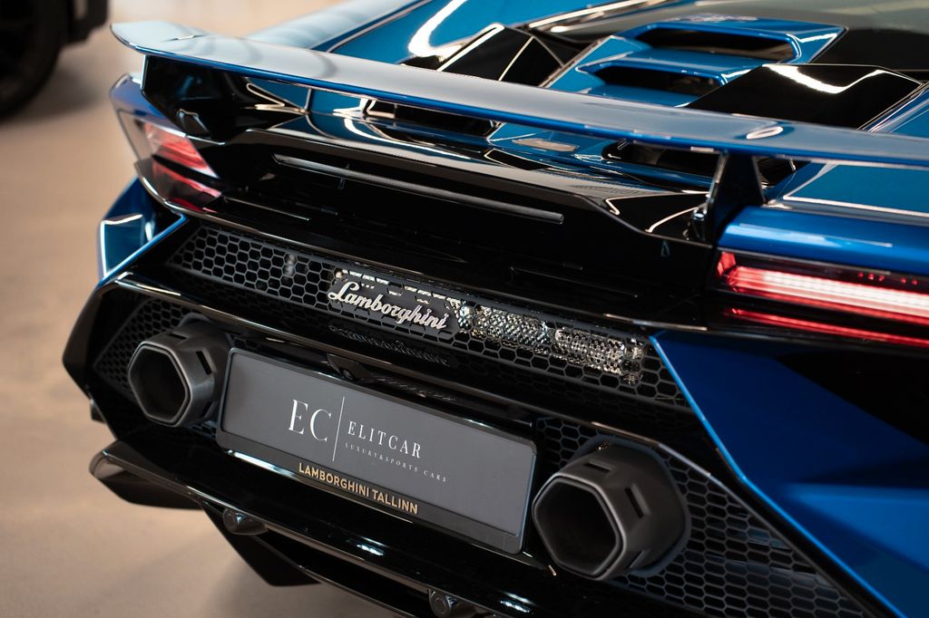 Lamborghini Huracán 2024