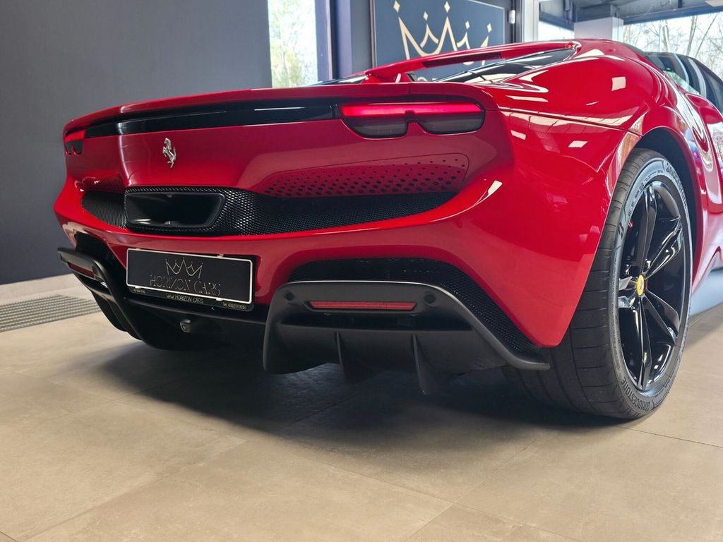 Ferrari 296 GTS 2024