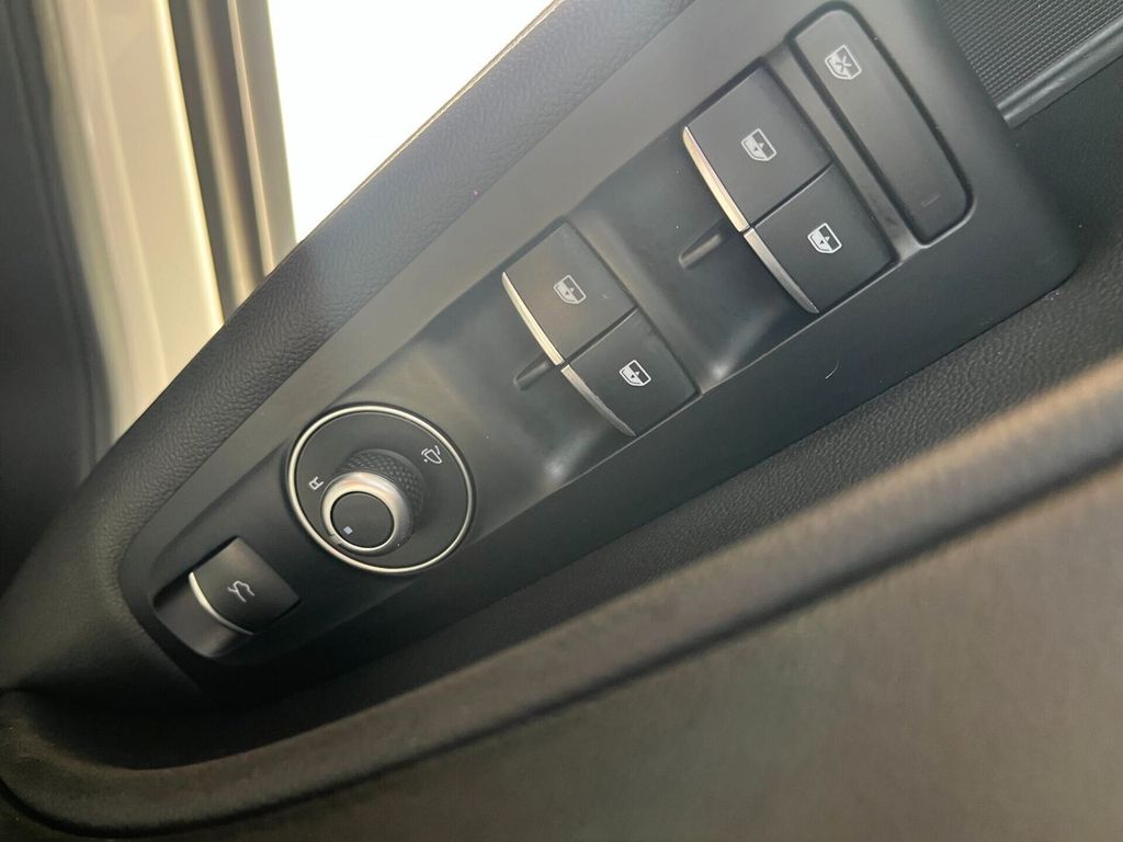 Alfa Romeo Stelvio 2021