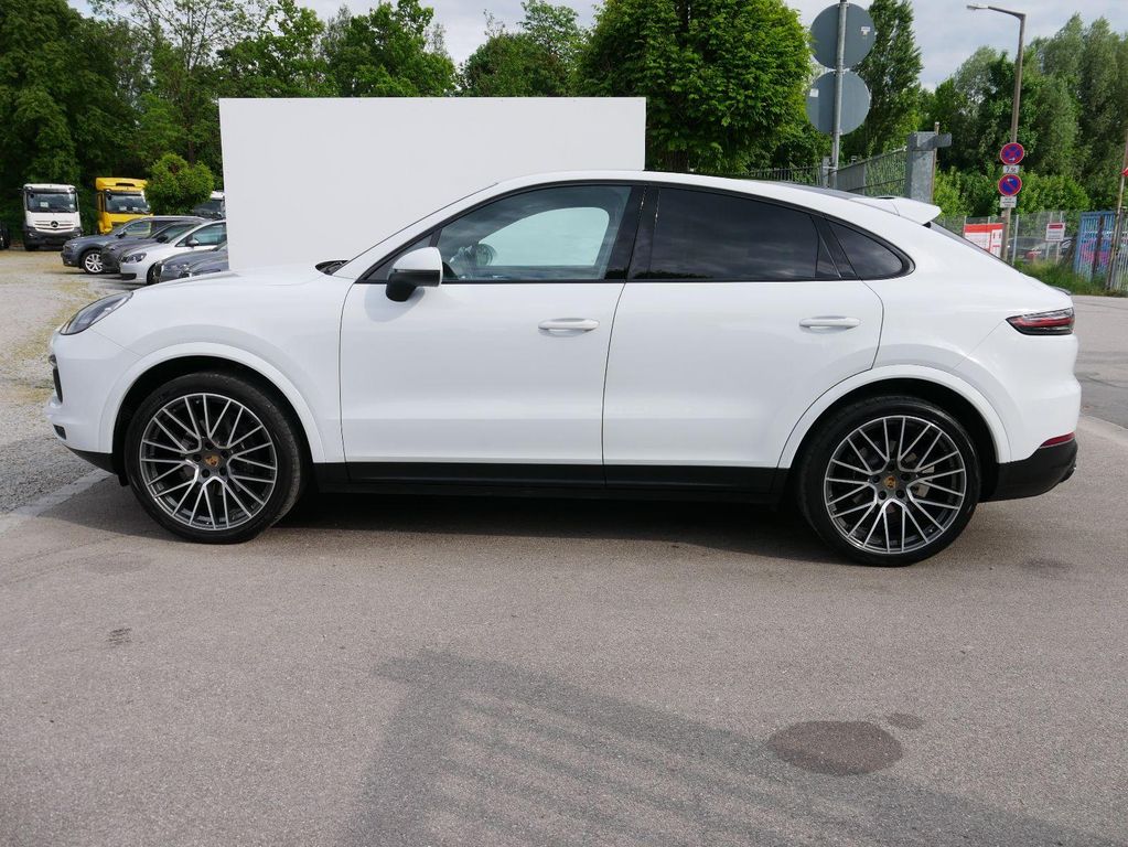 Porsche Cayenne 2022