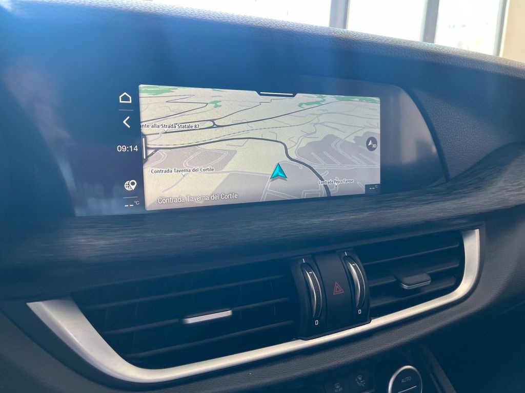 Alfa Romeo Stelvio 2021