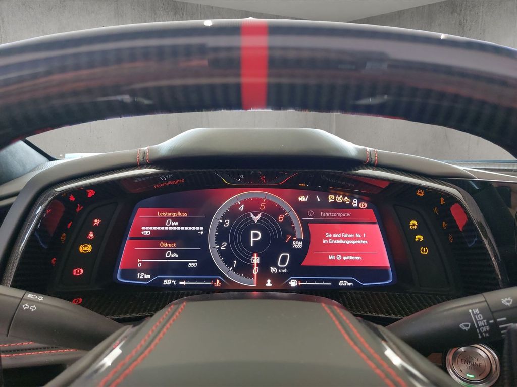 Corvette C8