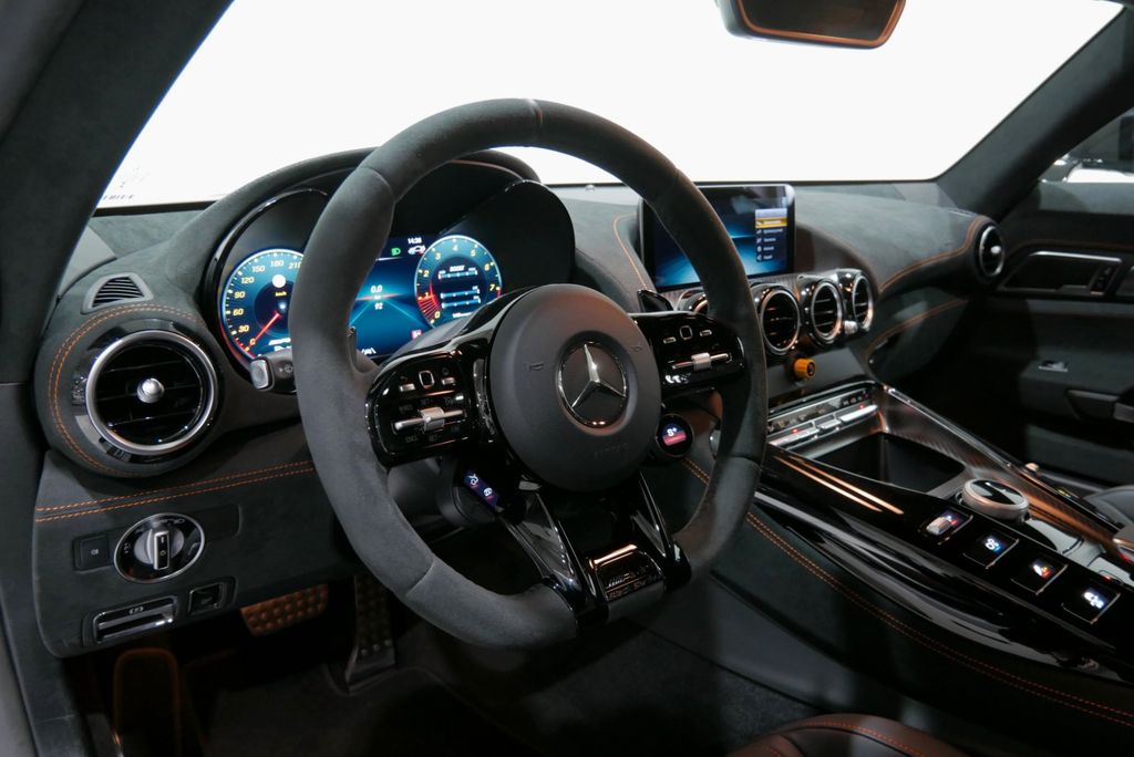 Mercedes-Benz AMG GT 2022