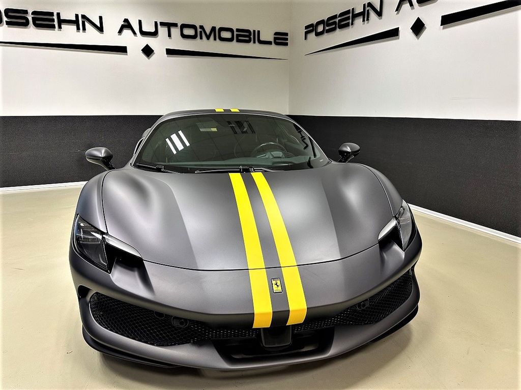 Ferrari 296 GTS 2025