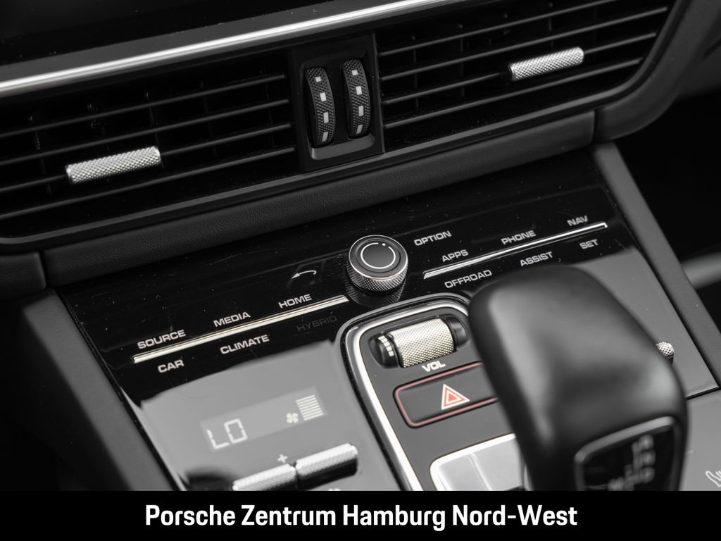 Porsche Cayenne 2022