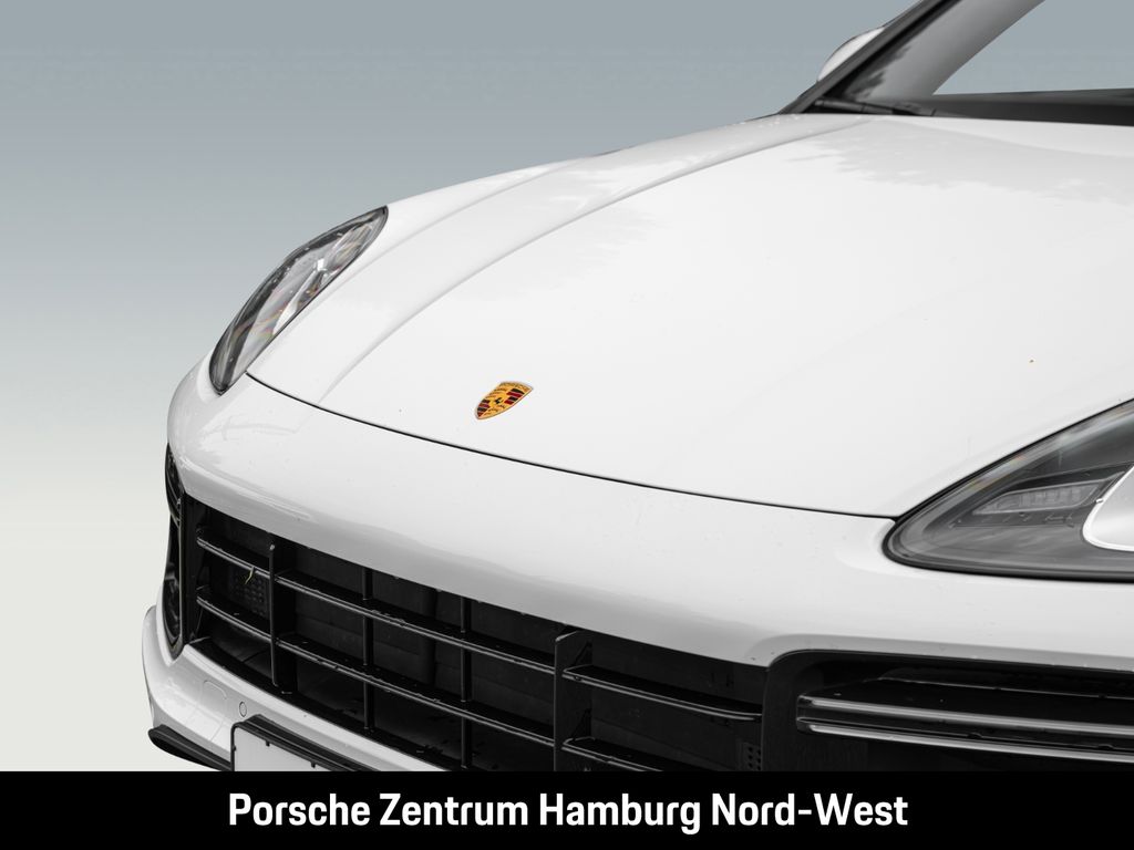 Porsche Cayenne 2022