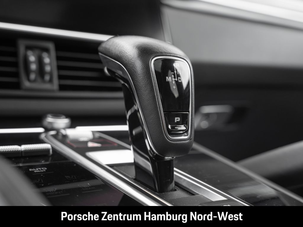 Porsche Cayenne 2022