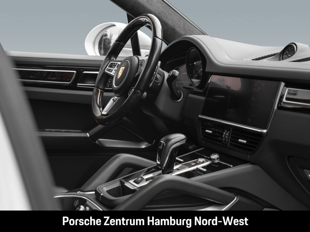 Porsche Cayenne 2022