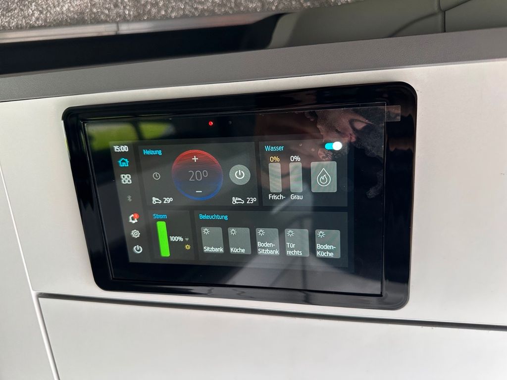 Ford Tourneo Custom 2025