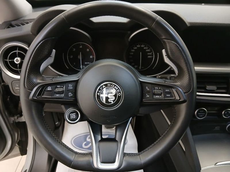Alfa Romeo Stelvio 2022