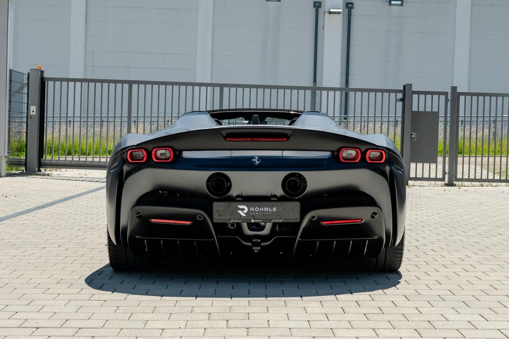 Ferrari SF90 2022