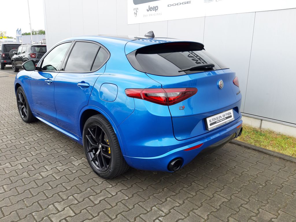 Alfa Romeo Stelvio 2021