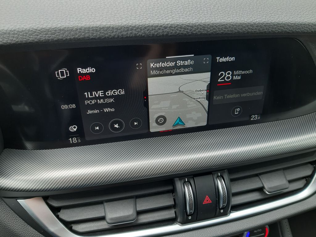 Alfa Romeo Stelvio 2021