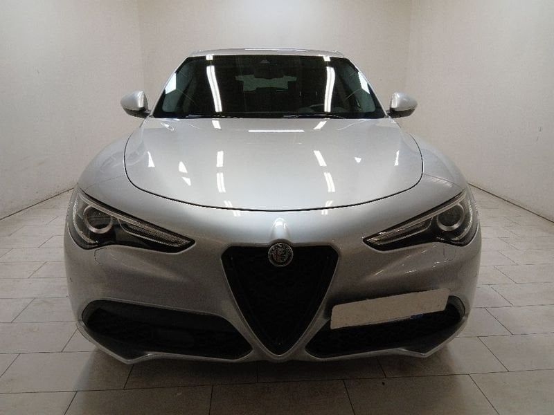 Alfa Romeo Stelvio 2022