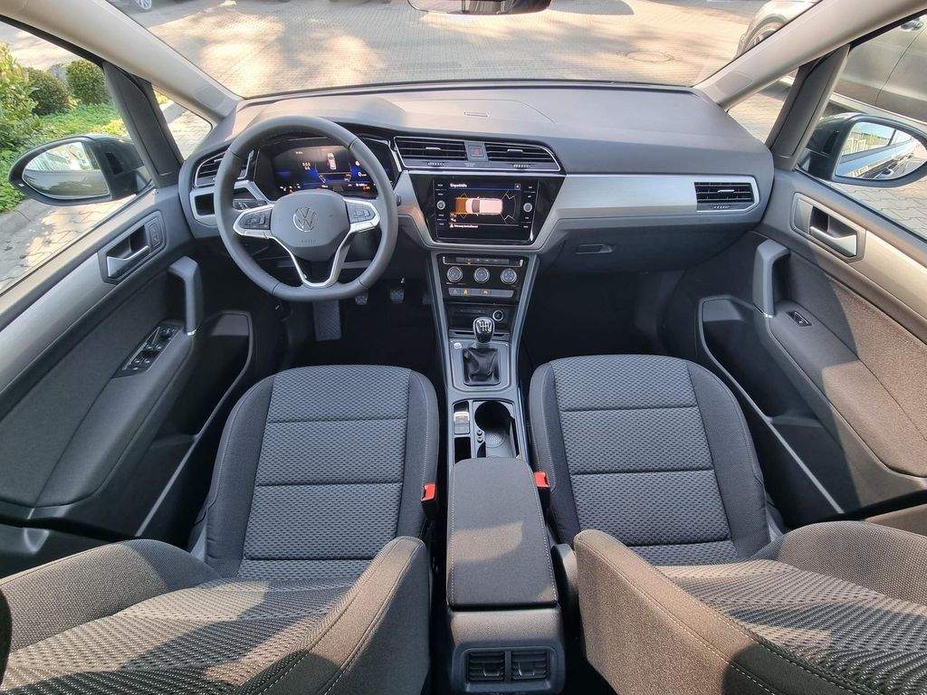Volkswagen Touran 2025