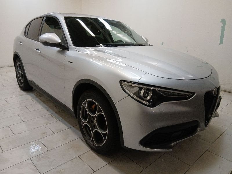 Alfa Romeo Stelvio 2022