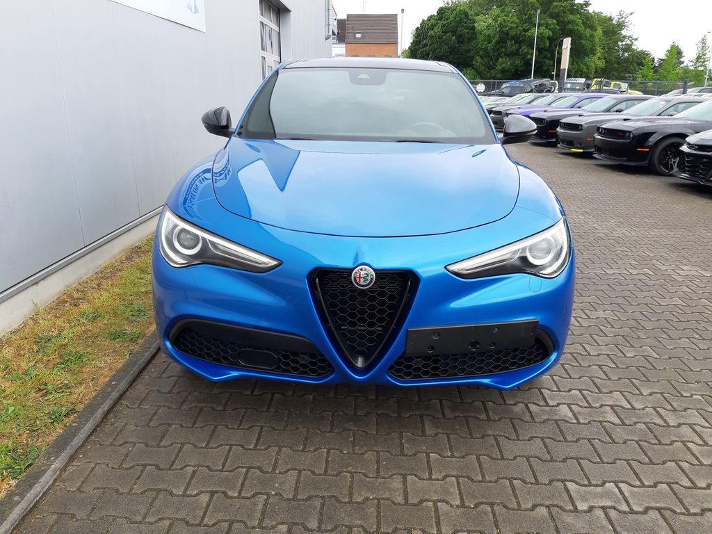 Alfa Romeo Stelvio 2021