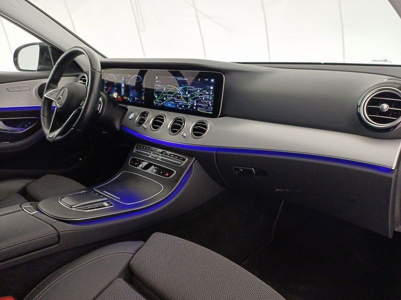 Mercedes-Benz E 300 2024