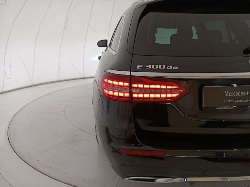 Mercedes-Benz E 300 2024