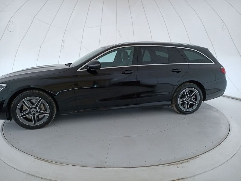 Mercedes-Benz E 300 2024