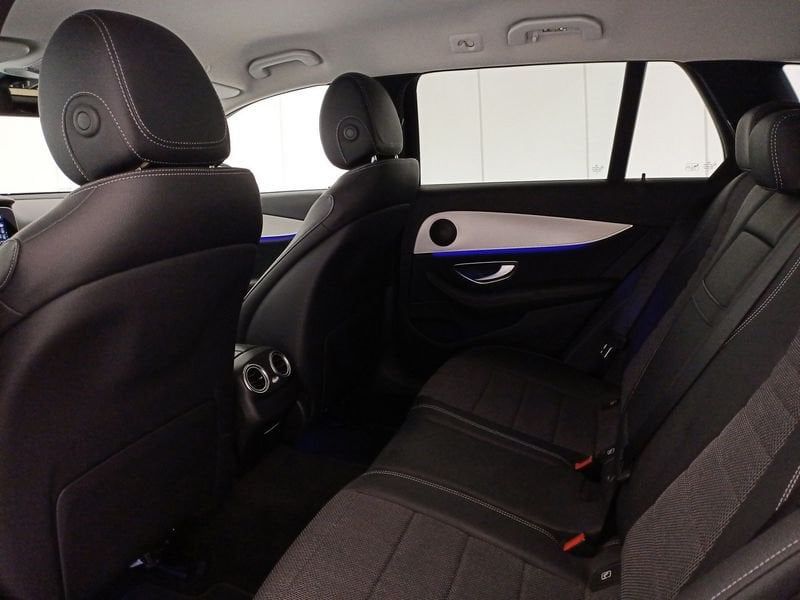 Mercedes-Benz E 300 2024