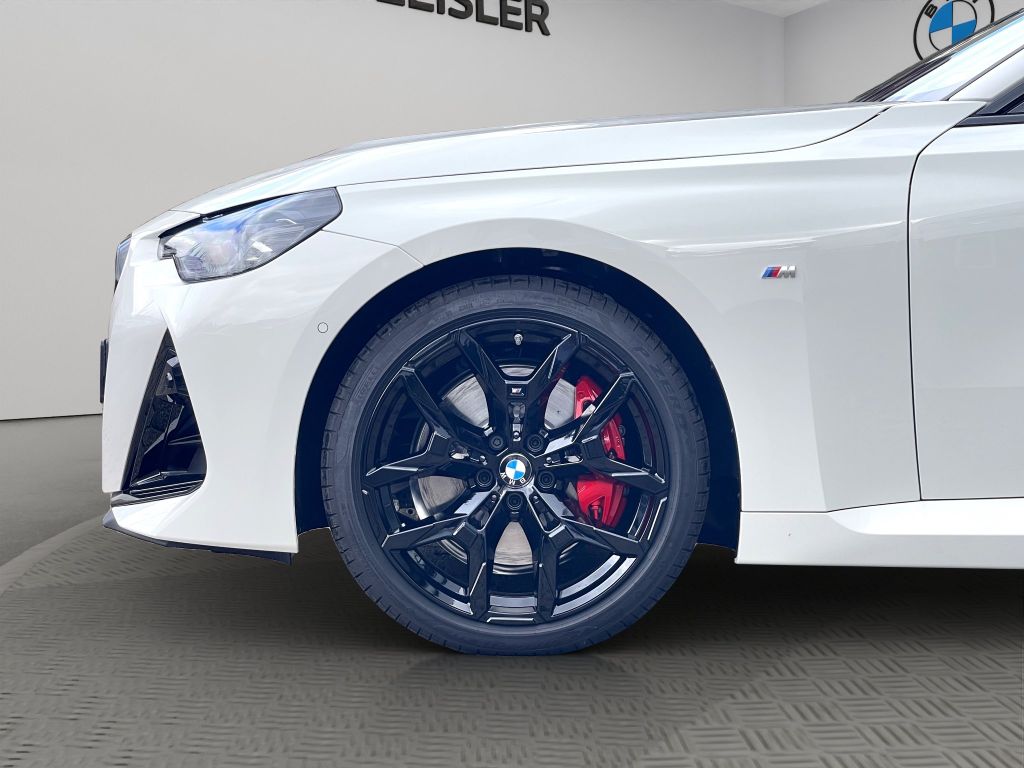 BMW M240i 2025