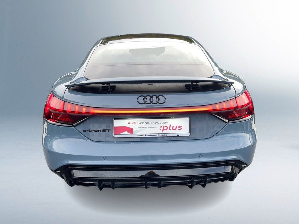 Audi e-tron GT 2025
