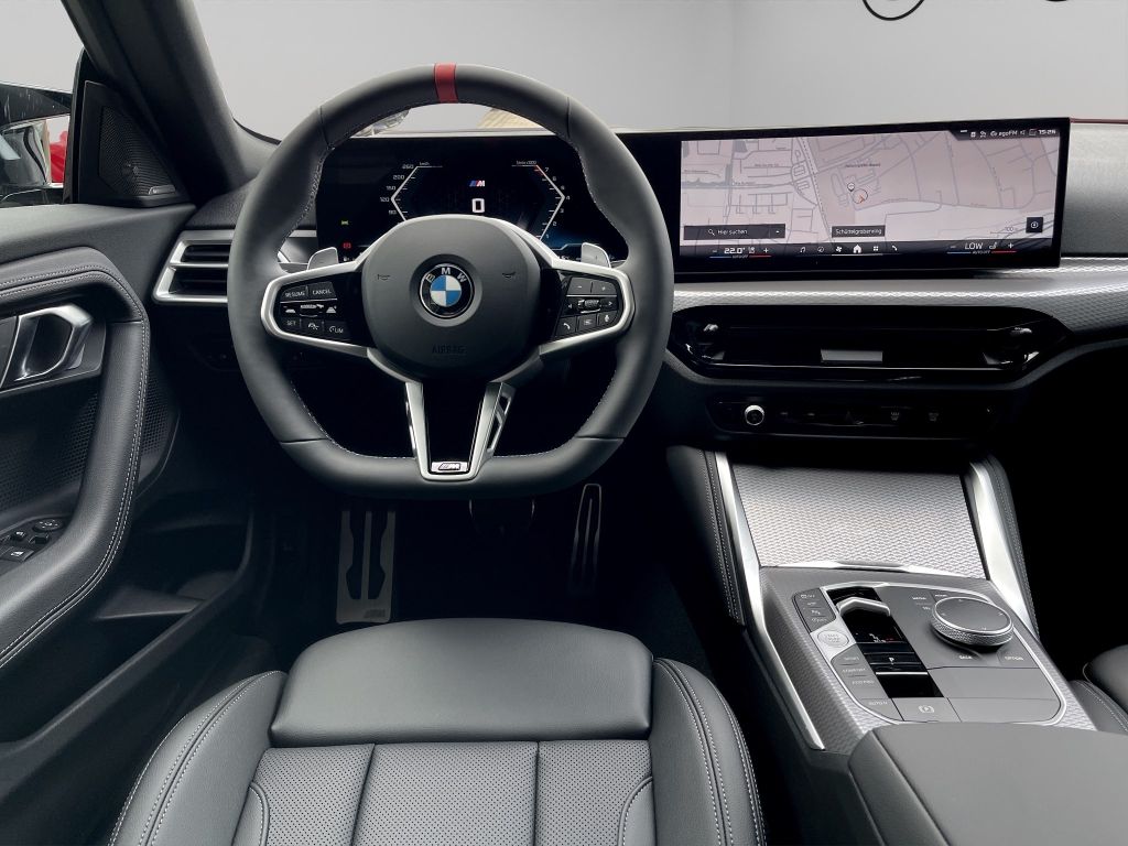 BMW M240i 2025