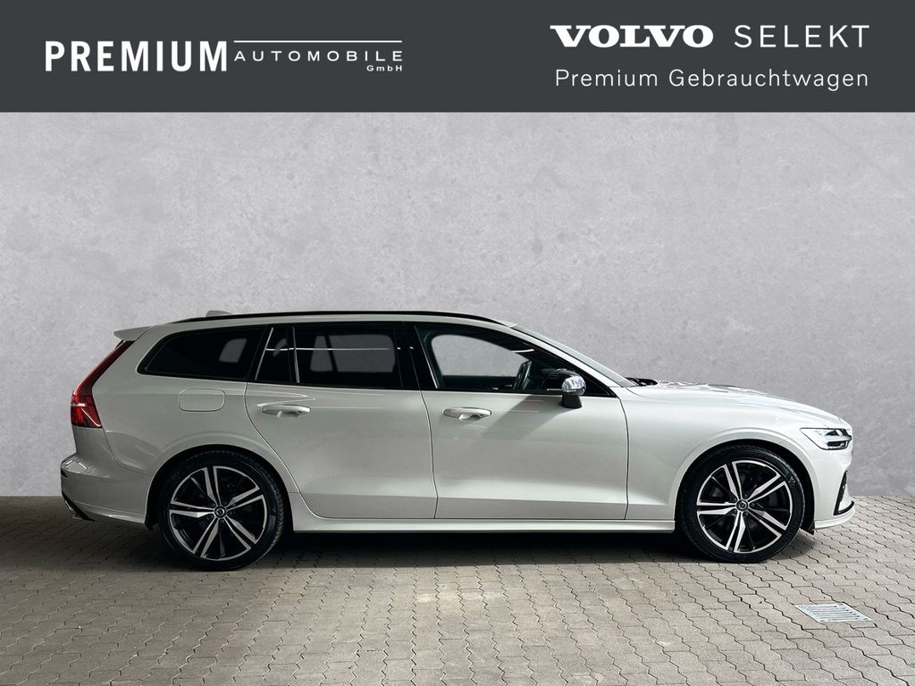 Volvo V60 2022
