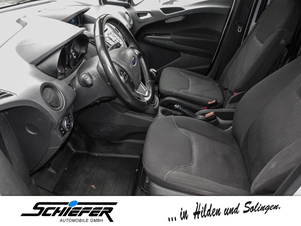 Ford Transit Courier 2017