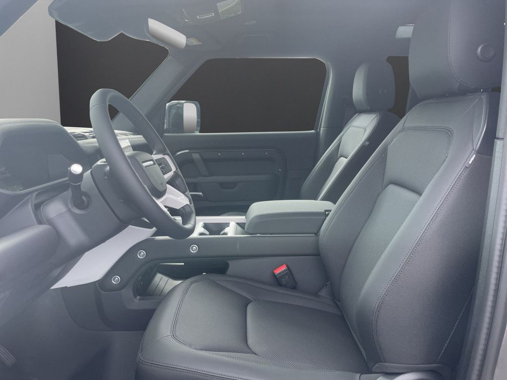 Land Rover Defender 2025