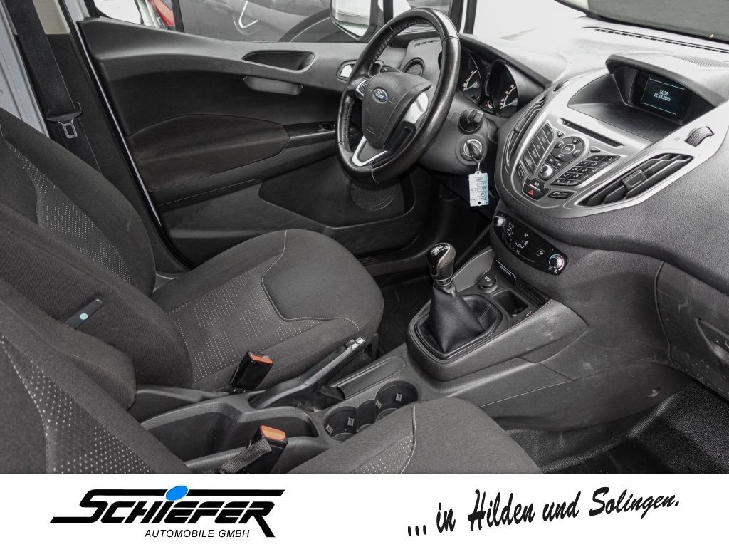 Ford Transit Courier 2017