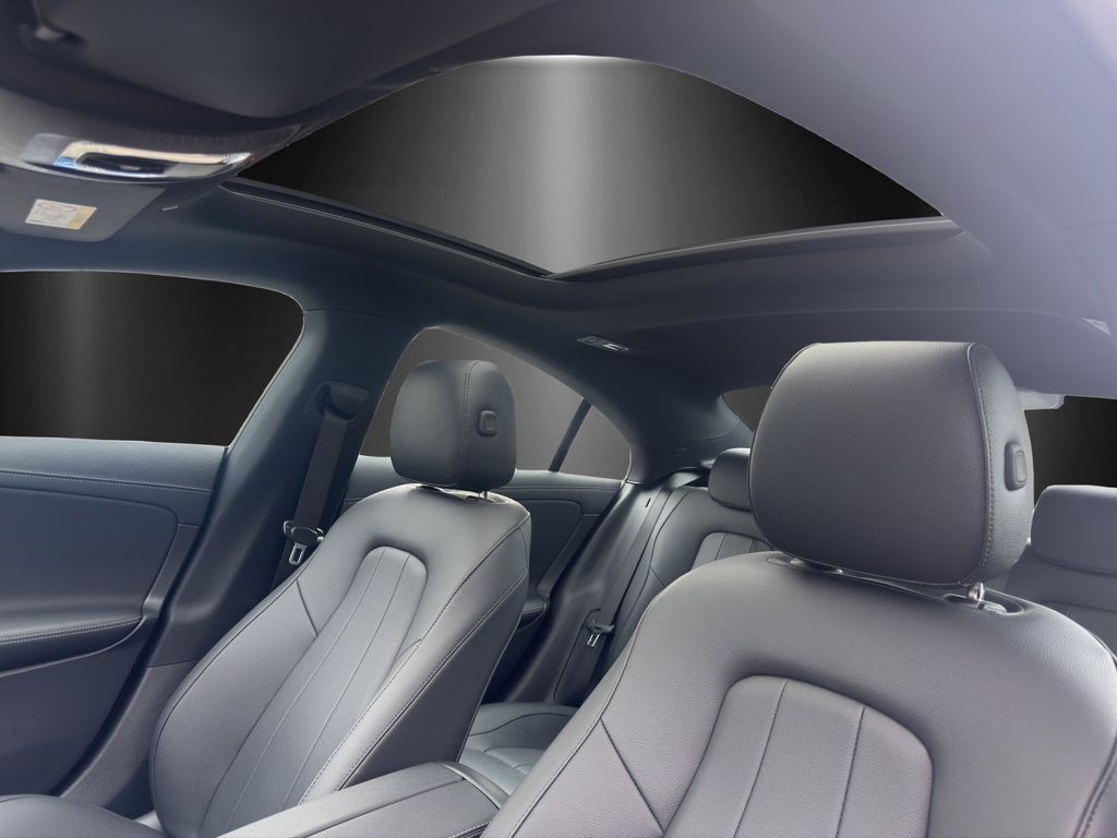 Mercedes-Benz CLA 200 2023