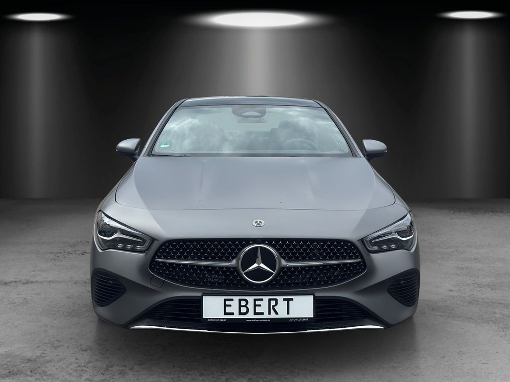 Mercedes-Benz CLA 200 2023