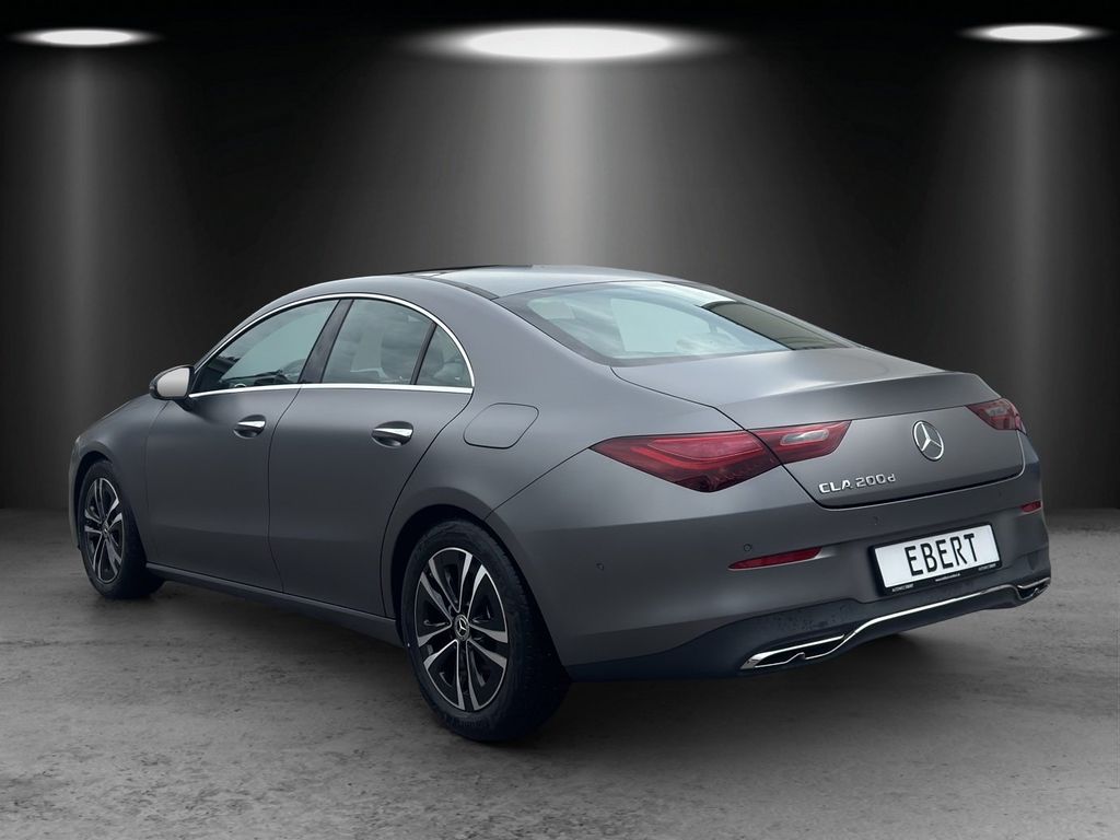 Mercedes-Benz CLA 200 2023