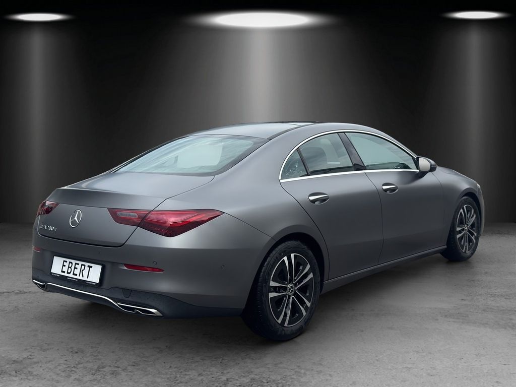 Mercedes-Benz CLA 200 2023