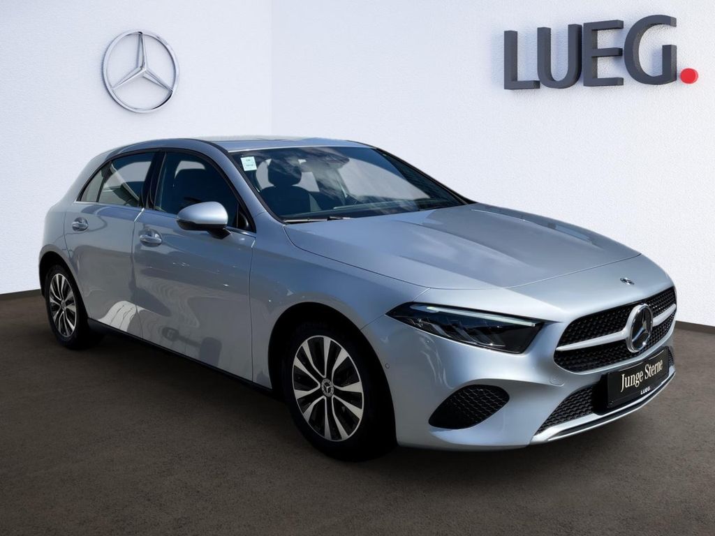 Mercedes-Benz A 180 2024
