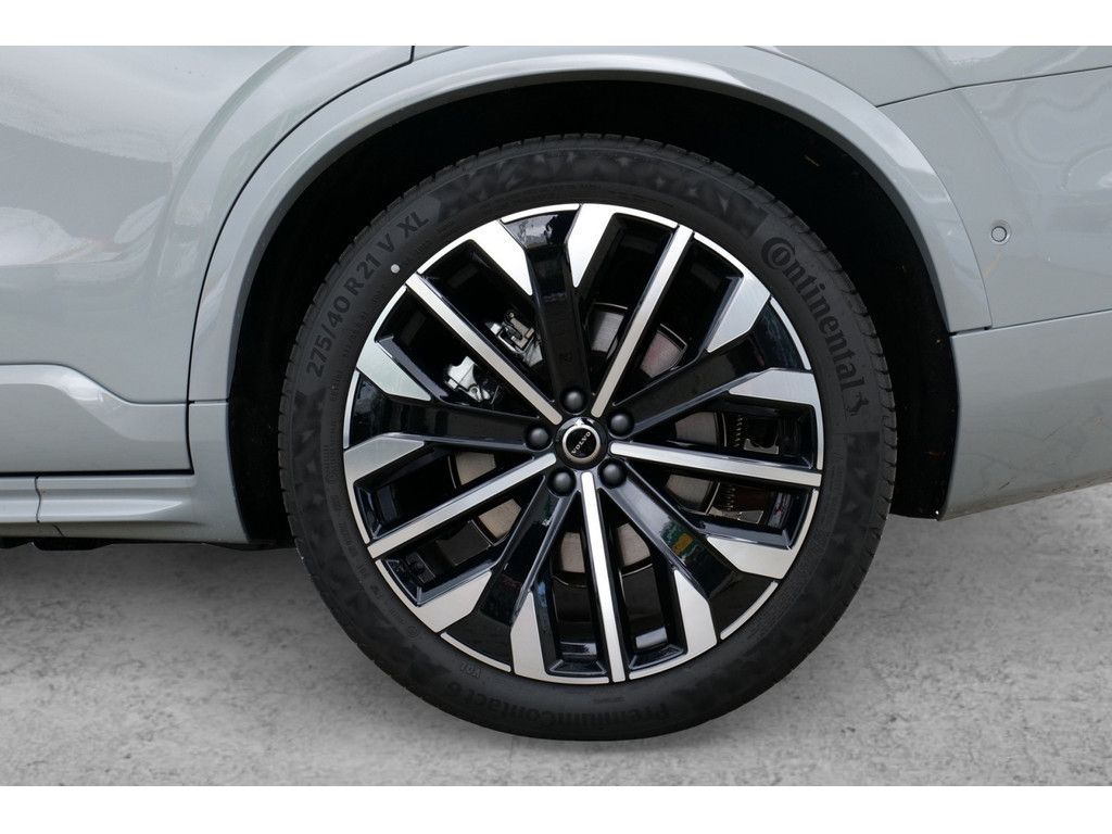 Volvo XC90 2025