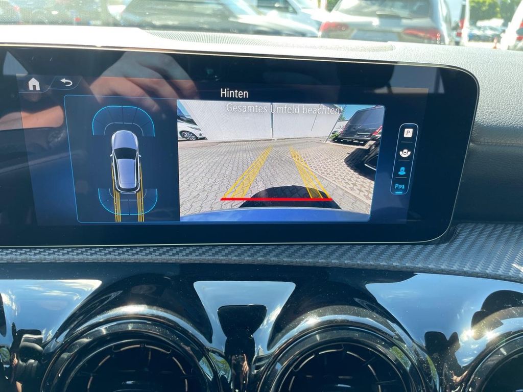 Mercedes-Benz A 180 2024