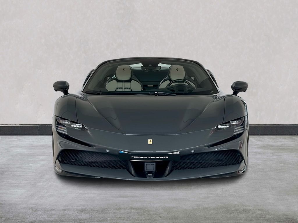 Ferrari SF90 2025