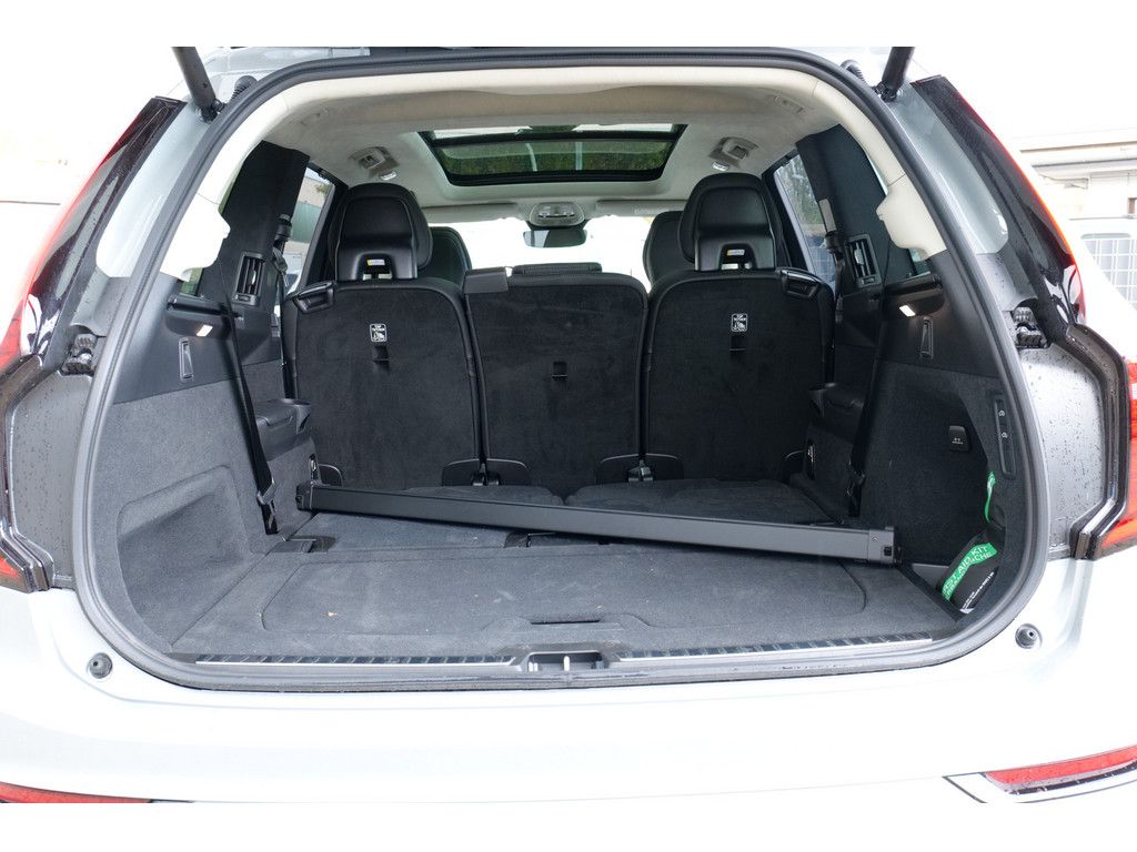 Volvo XC90 2025