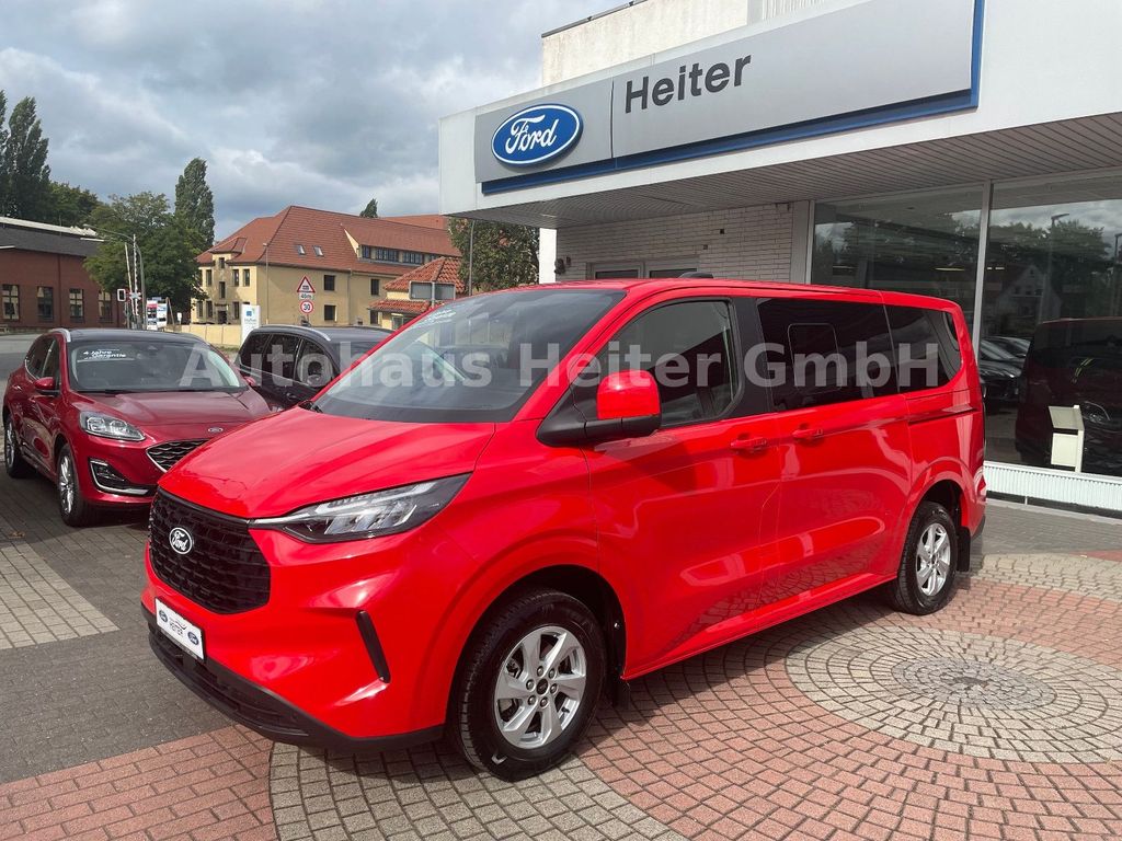 Ford Tourneo Custom 2025