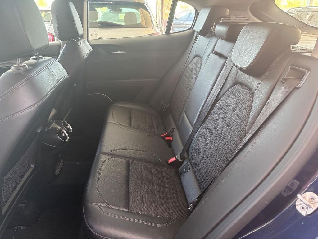 Alfa Romeo Stelvio 2019