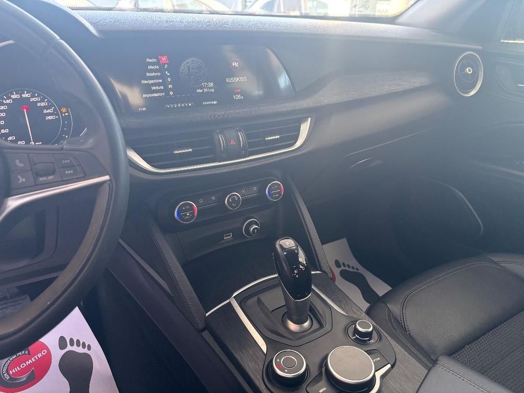 Alfa Romeo Stelvio 2019